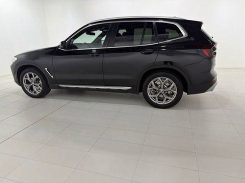 Used 2022 BMW X3 xDrive30i w/ Premium Package 2 AWD/4WD image 2