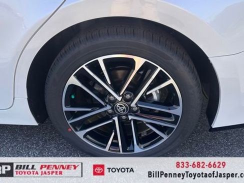 New 2026 Toyota Camry XLE image 9