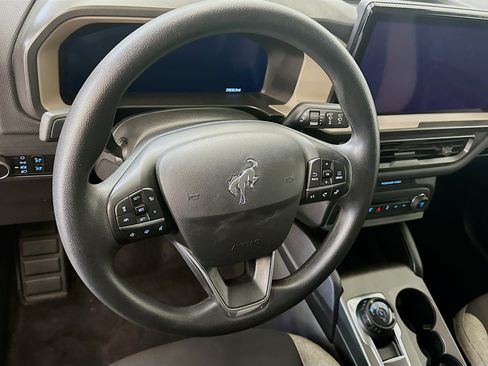 Used 2025 Ford Bronco Sport Big Bend image 18