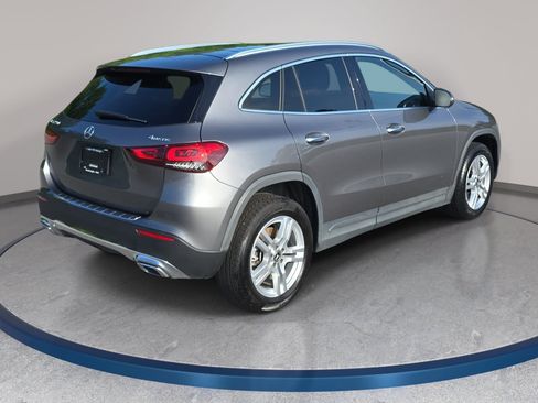 Used 2021 Mercedes-Benz GLA 250 4MATIC image 5