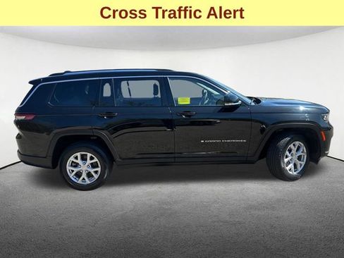 Used 2023 Jeep Grand Cherokee L Limited AWD/4WD image 11