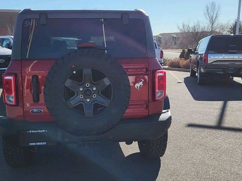 New 2024 Ford Bronco Black Diamond image 7