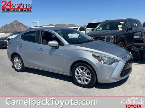 Used 2017 Toyota Yaris iA image 1