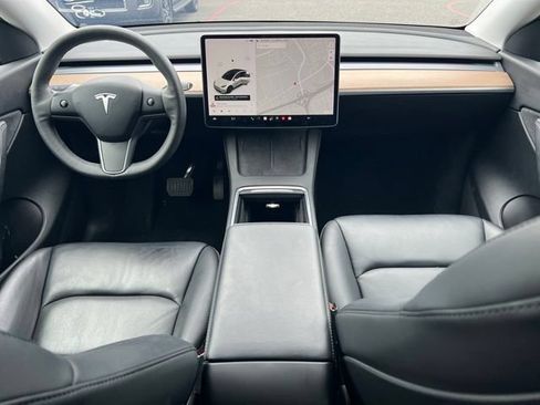 Used 2021 Tesla Model Y Long Range AWD/4WD image 14