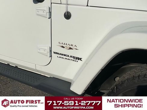 Used 2018 Jeep Wrangler Unlimited Sahara AWD/4WD image 3