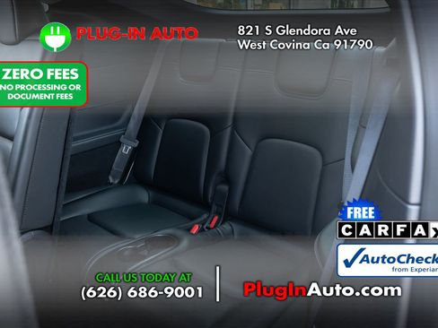 Used 2021 Tesla Model Y Long Range AWD/4WD image 2