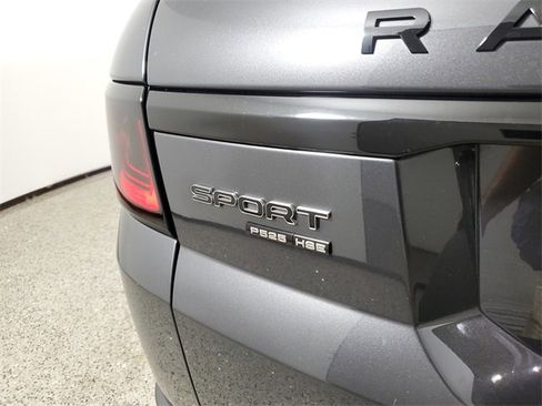 Used 2022 Land Rover Range Rover Sport HSE Dynamic image 7