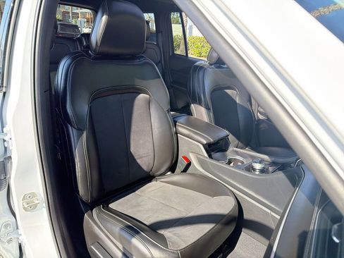 Used 2024 Jeep Grand Cherokee Altitude RWD image 25