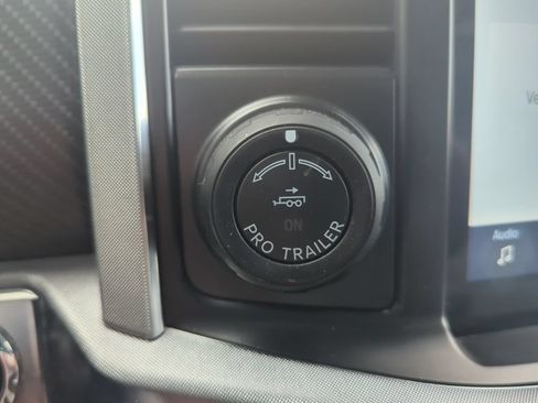 Used 2022 Ford F150 Limited AWD/4WD image 36