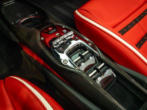Used 2025 Ferrari 296 GTS RWD image 15