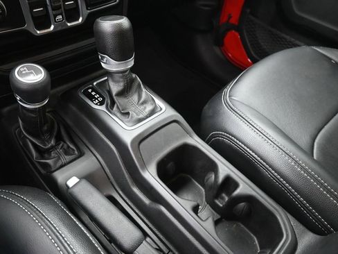 Used 2020 Jeep Gladiator Sport w/ Quick Order Package 24S image 30