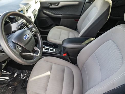 Used 2020 Ford Escape S image 20