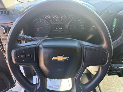 Used 2022 Chevrolet Silverado 2500 W/T w/ Gooseneck/5TH Wheel Package AWD/4WD image 15