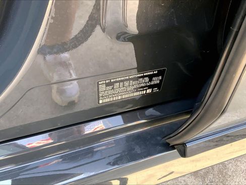 Used 2024 BMW X7 xDrive40i w/ M Sport Package image 34