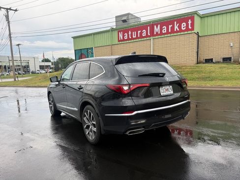 Used 2022 Acura MDX w/ Technology Package AWD/4WD image 4