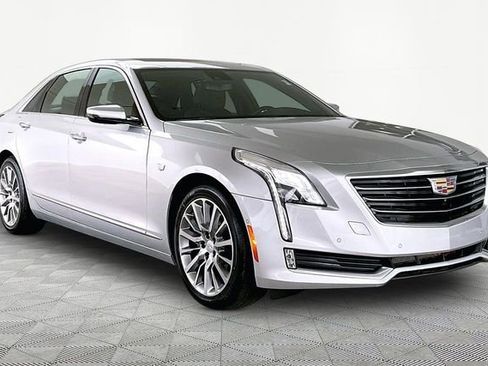 Used 2018 Cadillac CT6 Luxury image 1