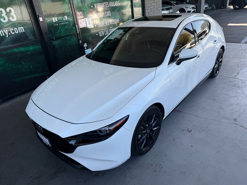 Used 2022 MAZDA MAZDA3 s FWD image 3