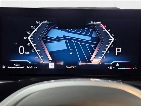 Used 2025 BMW 430i Coupe w/ M Sport Package image 10