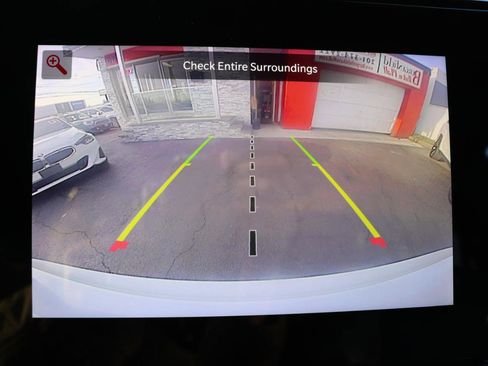 Used 2024 Jeep Wagoneer L Series II w/ Flexible Seating Group image 39