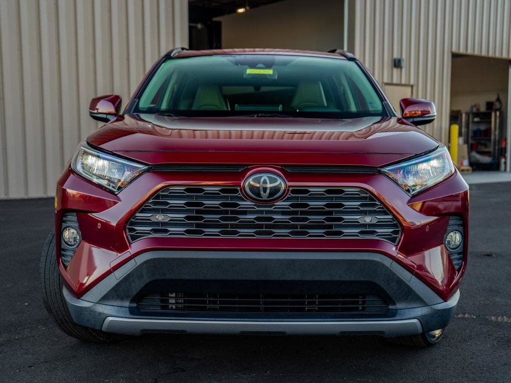 Used 2019 Toyota RAV4 Limited AWD/4WD image 7