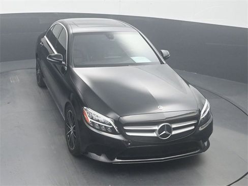 Used 2019 Mercedes-Benz C 300 Sedan image 20
