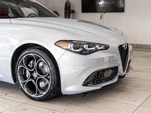 New 2025 Alfa Romeo Giulia AWD w/ Driving Assist Package image 3