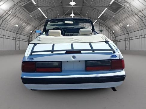 Used 1990 Ford Mustang LX RWD image 44