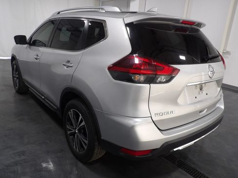 Used 2018 Nissan Rogue SL AWD/4WD image 6