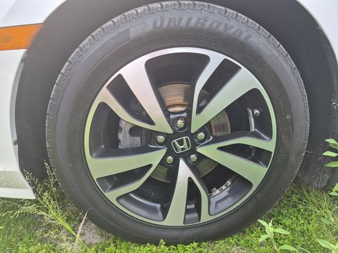Used 2020 Honda Odyssey Elite image 5