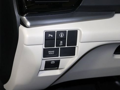 Certified 2025 Acura RDX SH-AWD w/ Technology Package image 27