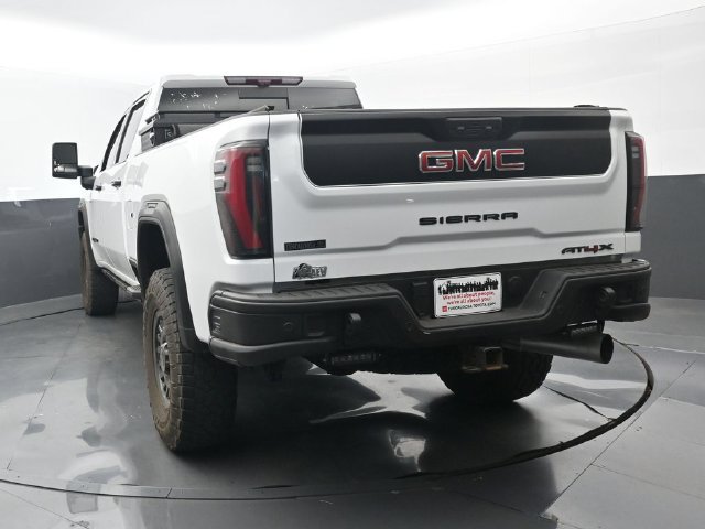 Used 2025 GMC Sierra 2500 AT4X w/ AT4X AEV Edition AWD/4WD image 4