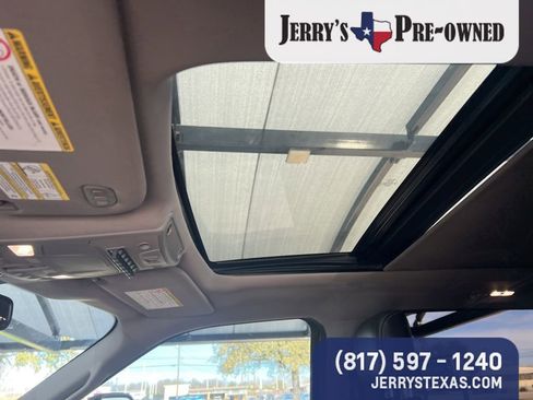 Used 2019 Ford F250 Lariat w/ Lariat Ultimate Package image 9