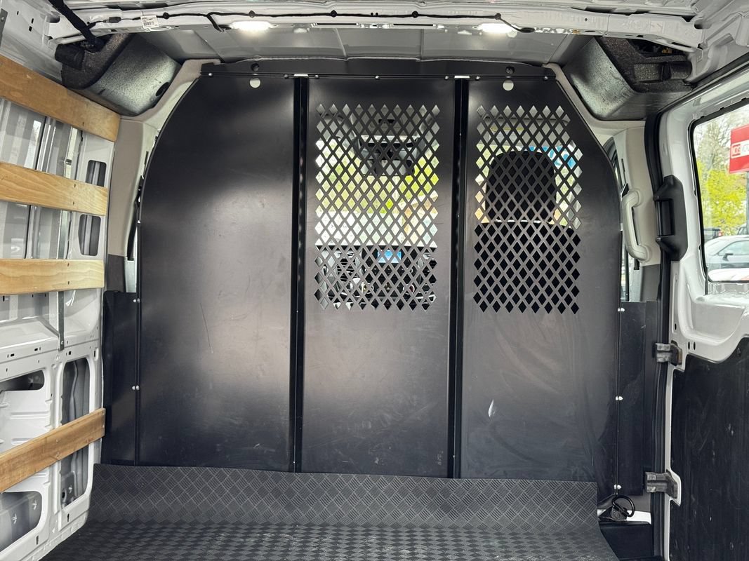 Used 2024 Ford Transit 250 Low Roof AWD w/ Exterior Upgrade Package image 43