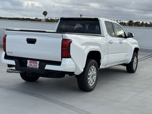 New 2026 Toyota Tacoma SR5 AWD/4WD image 13