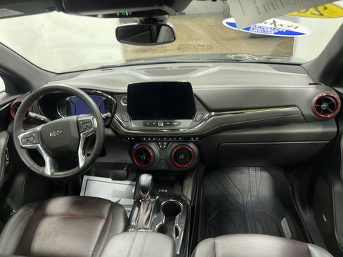 Used 2023 Chevrolet Blazer RS w/ Enhanced Convenience Package image 23