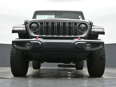 Used 2024 Jeep Wrangler Unlimited Rubicon w/ Technology Group AWD/4WD image 41