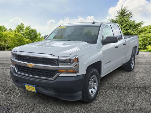 Used 2017 Chevrolet Silverado 1500 W/T w/ WT Convenience Package image 3