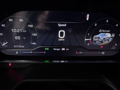 Certified 2024 GMC Yukon SLT AWD/4WD image 19