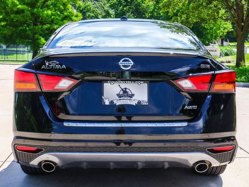 Used 2021 Nissan Altima 2.5 SR w/ SR Premium Package AWD/4WD image 21