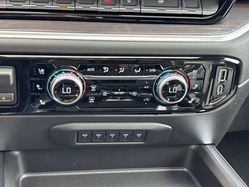 New 2026 GMC Sierra 2500 SLT w/ SLT Premium Package AWD/4WD image 12