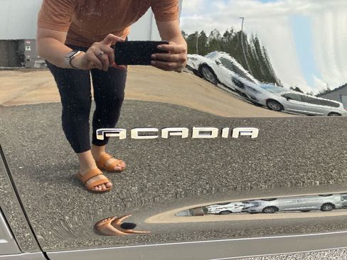 New 2026 GMC Acadia Elevation FWD image 31