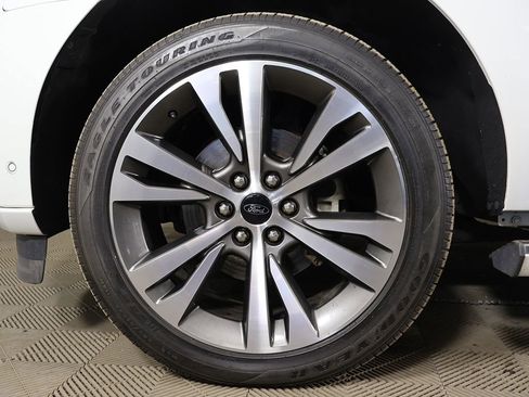 Used 2020 Ford Expedition Platinum AWD/4WD image 22