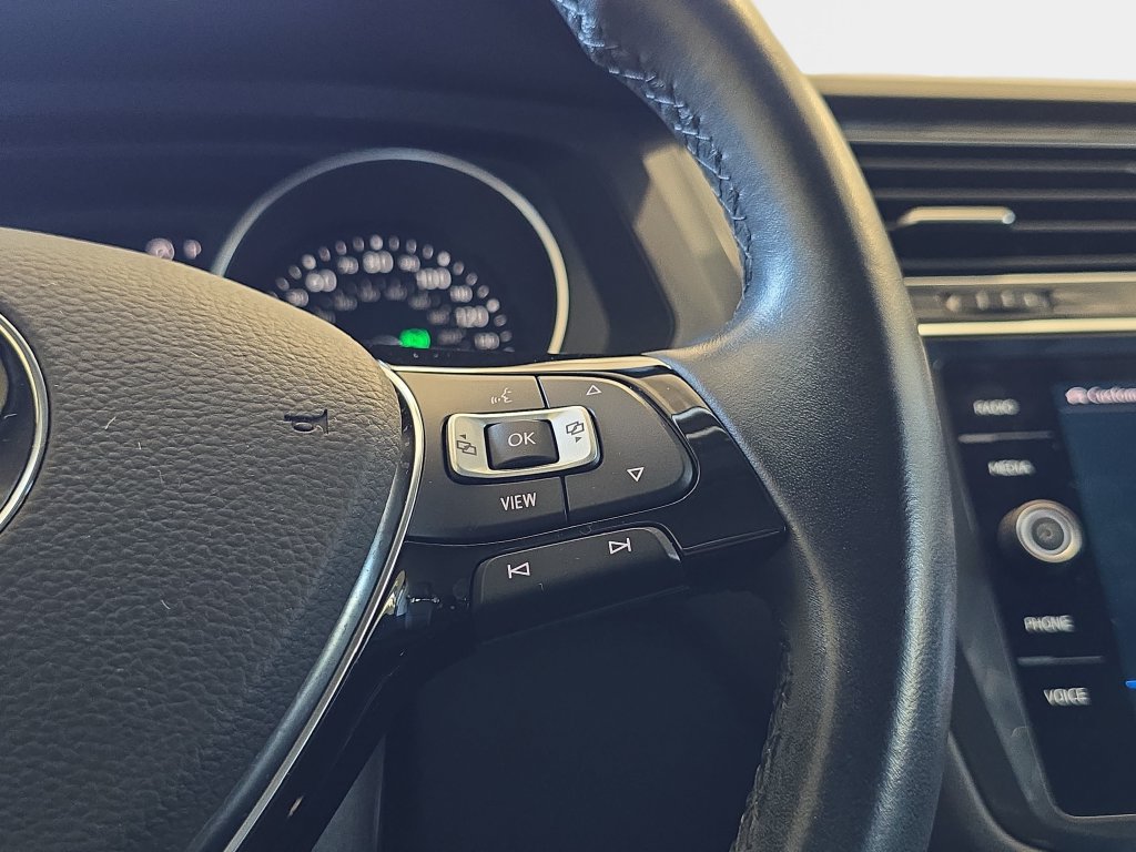 Used 2019 Volkswagen Tiguan SE AWD/4WD image 20