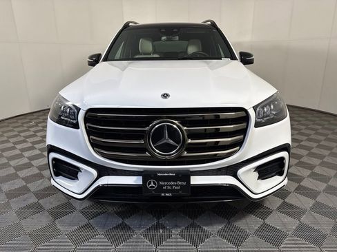 Certified 2025 Mercedes-Benz GLS 450 4MATIC image 11