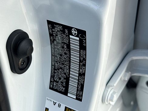 New 2026 Toyota Corolla XLE image 33