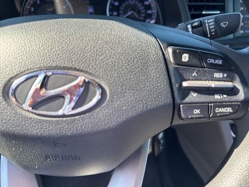 Used 2020 Hyundai Elantra SEL FWD image 36