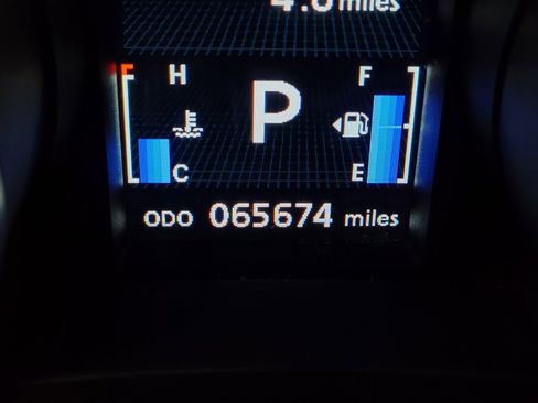 Used 2015 Mitsubishi Outlander Sport ES image 2