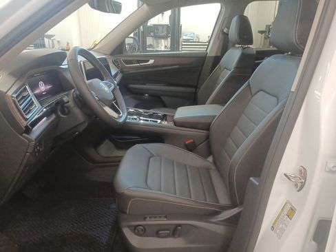 New 2026 Volkswagen Atlas SEL AWD/4WD image 9