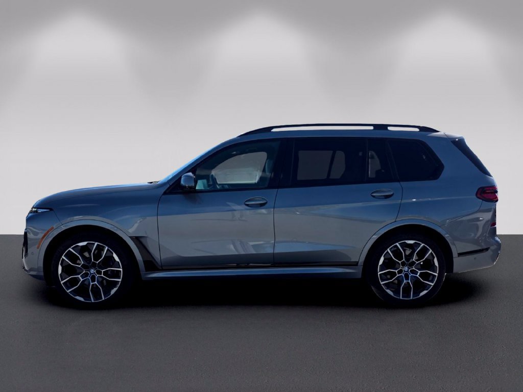 Certified 2024 BMW X7 xDrive40i w/ Executive Package AWD/4WD image 7