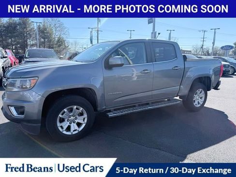 Used 2018 Chevrolet Colorado LT w/ LT Convenience Package image 3